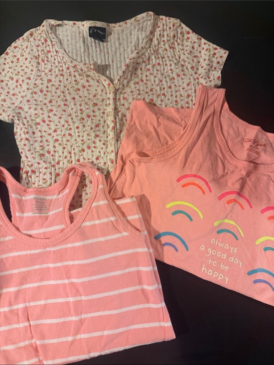 Cat & Jack Other - Cat & Jack Coral Pink Graphic & Stripe Tank Tops with Cream Floral Top - 3-Pack